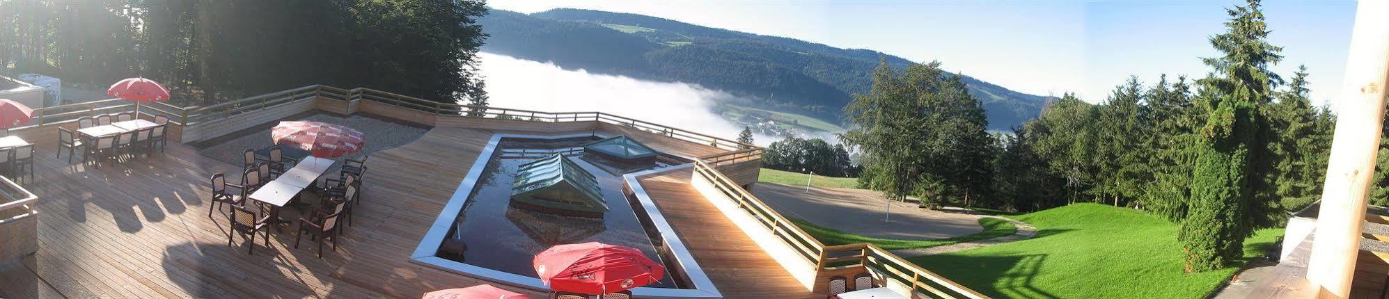 Hotel Evasion Tonique Villers-le-Lac Esterno foto